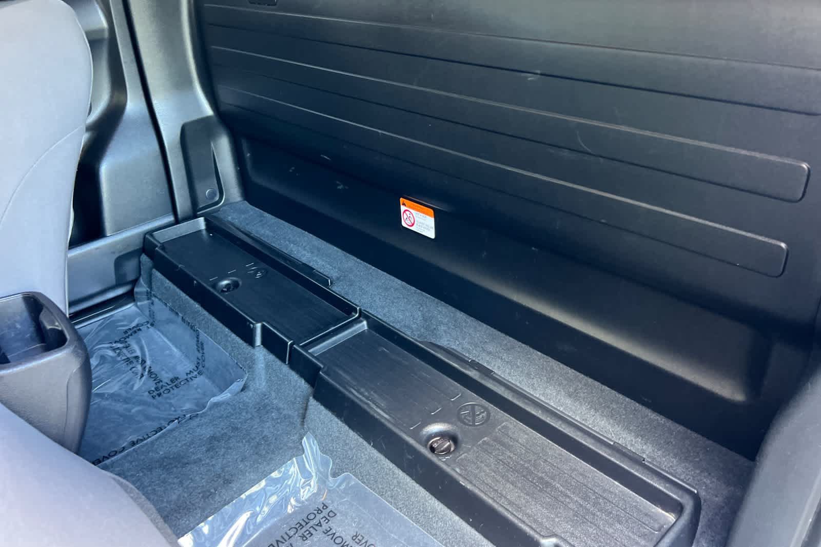 Used 2020 Toyota Tacoma SR RWD image 4