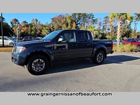 Used 2019 Nissan Frontier PRO-4X image 23
