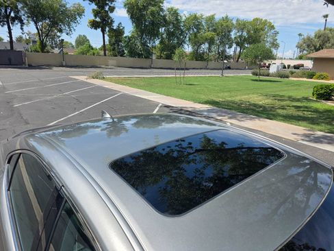 Used 2016 Lexus ES 350 w/ Accessory Package FWD image 6