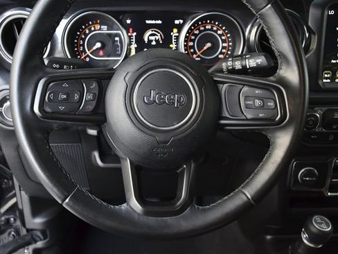 Used 2022 Jeep Wrangler Unlimited Sport AWD/4WD image 7