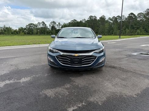 Used 2025 Chevrolet Malibu LT FWD image 14