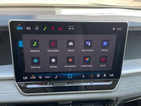 New 2026 Volkswagen Tiguan SE FWD image 10