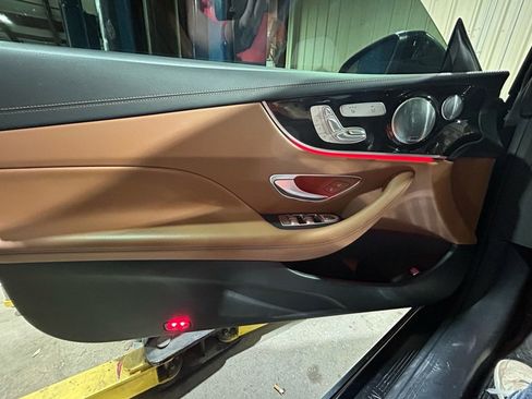 Used 2018 Mercedes-Benz E 400 4MATIC Coupe image 8