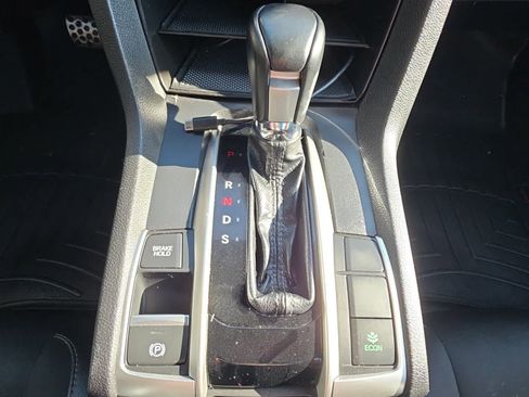Used 2020 Honda Civic Sport image 10