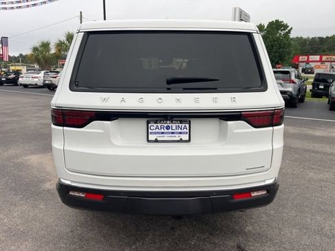 Used 2022 Jeep Wagoneer Series II RWD image 36