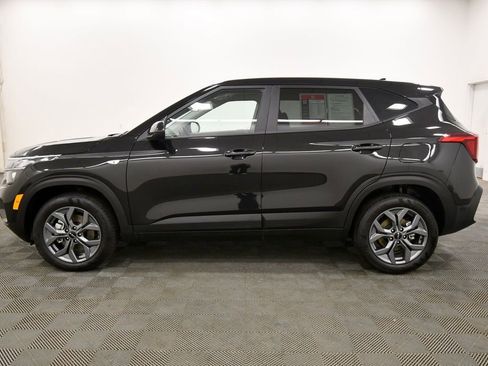 Certified 2026 Kia Seltos LX AWD/4WD image 4