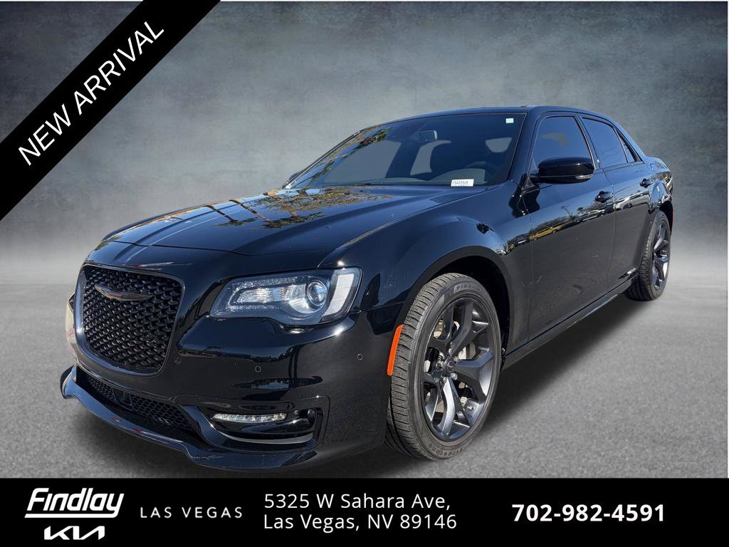 Used 2023 Chrysler 300 S w/ Comfort Group RWD image 1