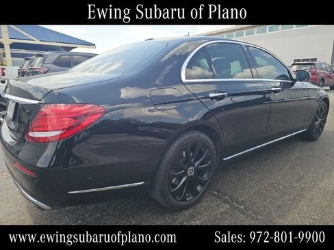 Used 2017 Mercedes-Benz E 300 image 4