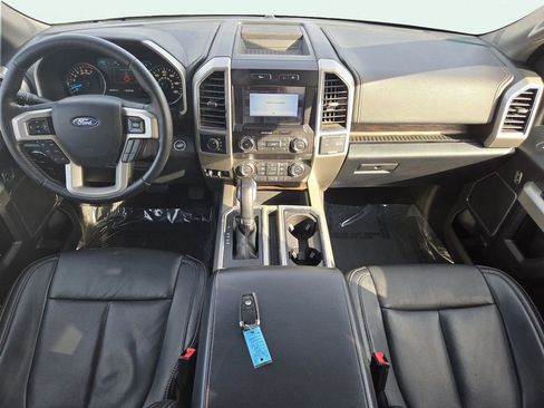 Used 2019 Ford F150 Lariat image 21