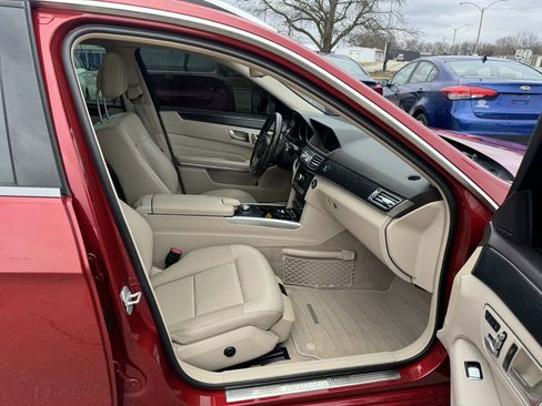 Used 2015 Mercedes-Benz E 350 4MATIC Wagon image 27