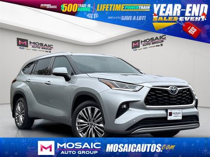 Used 2023 Toyota Highlander Platinum