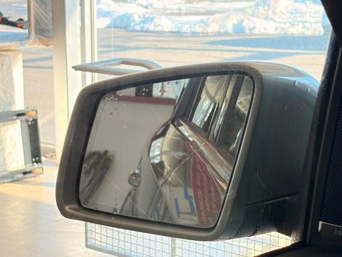 Used 2012 Mercedes-Benz ML 350 4MATIC image 33