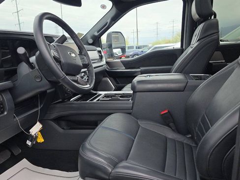 Used 2026 Ford F350 Platinum AWD/4WD image 8