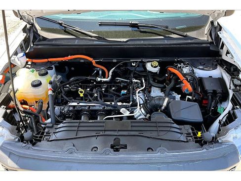 Used 2025 Ford Maverick XL FWD image 12