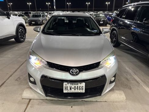 Used 2016 Toyota Corolla S image 3