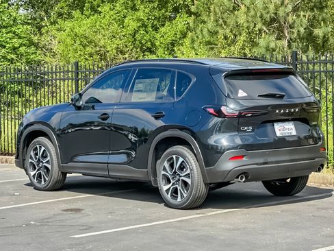 New 2026 MAZDA CX-5 Preferred AWD/4WD image 5