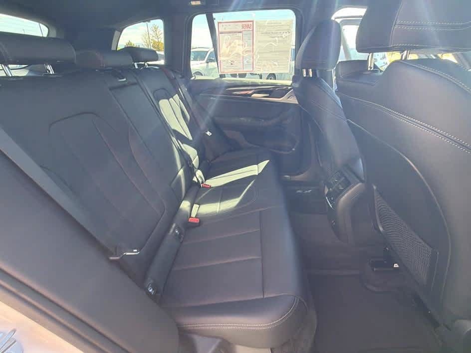 Used 2023 BMW X3 xDrive30i w/ Premium Package w/ZPA AWD/4WD image 27
