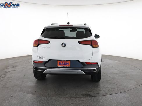 Used 2022 Buick Encore GX Essence FWD image 11
