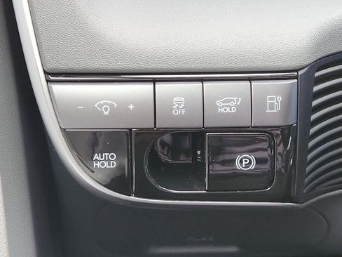 New 2026 Hyundai Ioniq 5 SEL RWD image 19