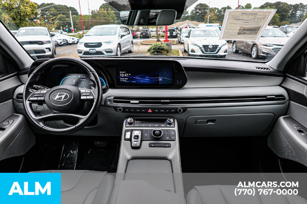 Used 2025 Hyundai Palisade SEL FWD image 30