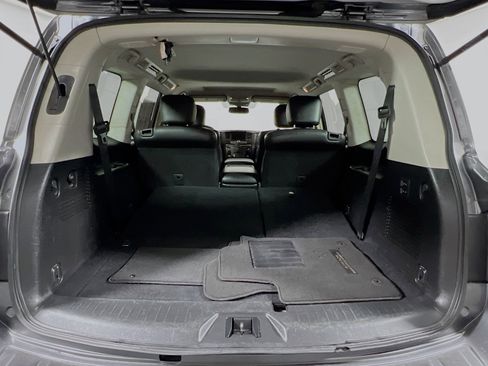 Used 2020 Nissan Armada SL w/ Premium Package RWD image 34
