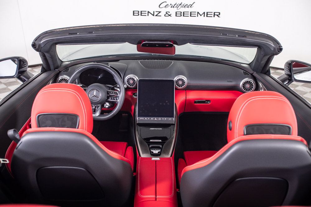 Used 2026 Mercedes-Benz SL 63 AMG S e Performance 4MATIC image 14