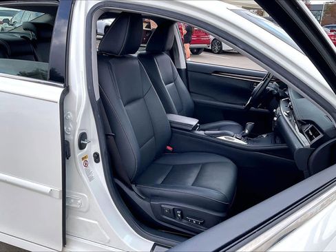 Used 2016 Lexus ES 350 image 7
