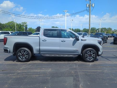 Certified 2024 GMC Sierra 1500 AT4 w/ Technology Package AWD/4WD image 10
