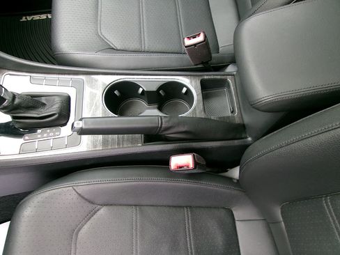 Used 2016 Volkswagen Passat 1.8T SE image 14