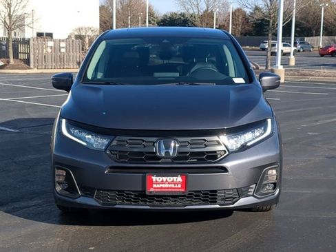 Used 2025 Honda Odyssey EX-L image 4