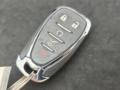Used 2022 Chevrolet Equinox RS FWD image 14