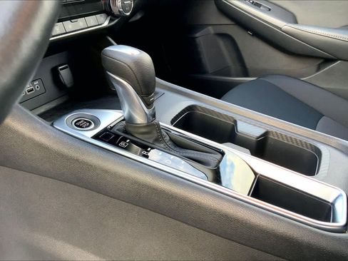 Used 2022 Nissan Sentra SV w/ All-Weather Package image 16