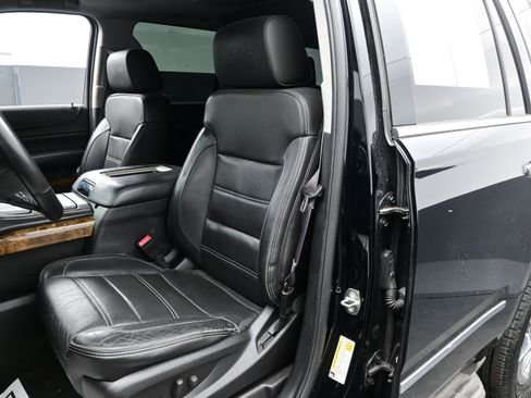 Used 2015 GMC Yukon Denali w/ Touring Package image 12