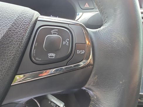 Used 2014 Toyota Avalon XLE Touring FWD image 19