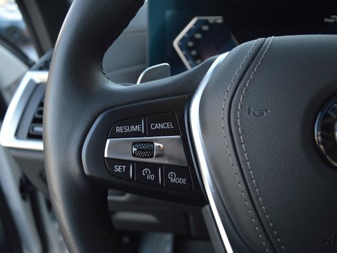 Certified 2025 BMW X5 sDrive40i w/ Premium Package image 15