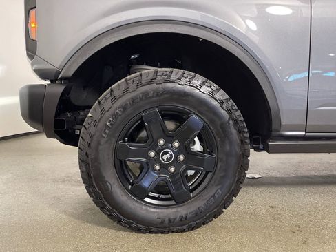 Used 2025 Ford Bronco Big Bend w/ Black Diamond Package AWD/4WD image 11