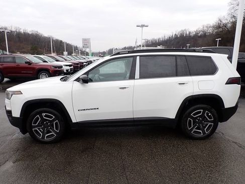 New 2026 Jeep Cherokee Laredo AWD/4WD image 2