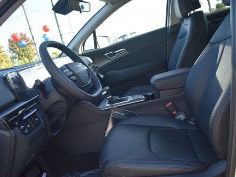 New 2026 Kia Sportage EX image 25