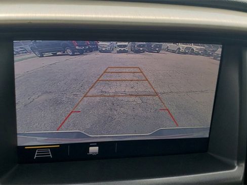 Used 2021 GMC Canyon Denali image 16