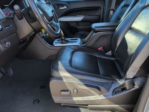 Certified 2021 Chevrolet Colorado LT w/ LT Convenience Package image 11