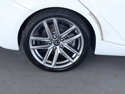 Used 2016 Lexus IS 350 w/ F Sport Package RWD image 4