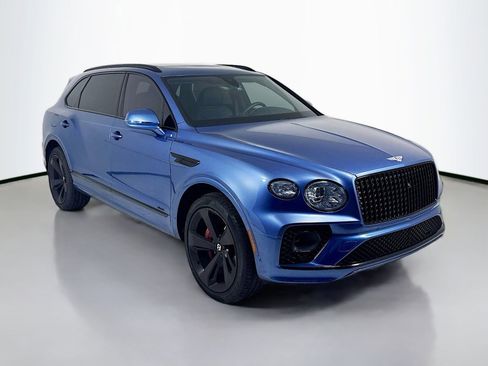 Certified 2023 Bentley Bentayga Extended Wheelbase AWD/4WD image 1
