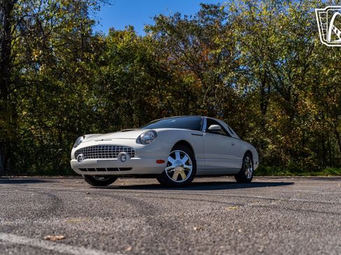 Used 2002 Ford Thunderbird image 7
