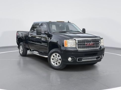 Used 2013 GMC Sierra 3500 Denali w/ Suspension Package, Off-Road image 1
