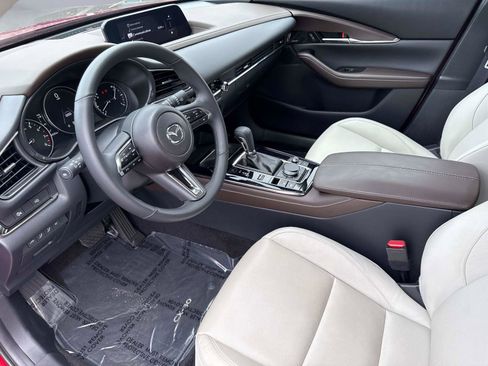 Certified 2025 MAZDA CX-30 AWD 2.5 S w/ Premium Package image 23