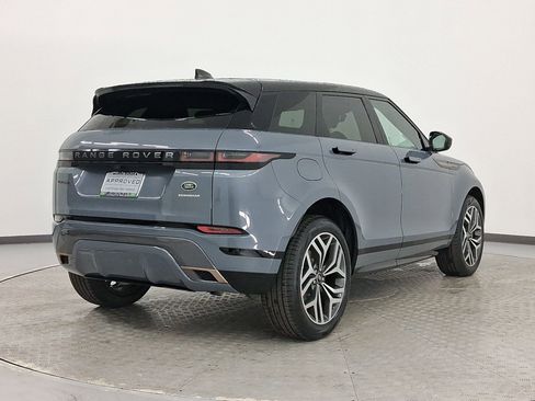 Used 2023 Land Rover Range Rover Evoque R-Dynamic SE image 9