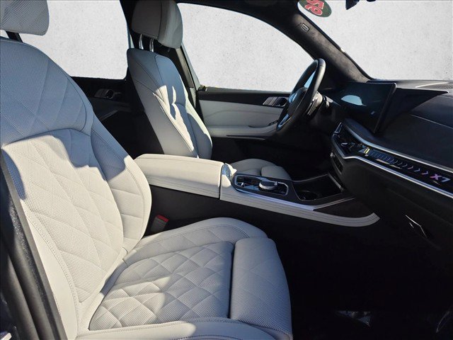 Certified 2026 BMW X7 xDrive40i AWD/4WD image 26