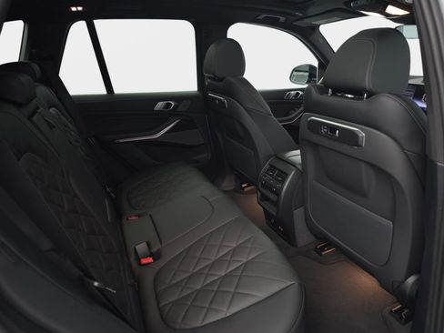 New 2026 BMW X5 xDrive40i w/ M Sport Package image 11