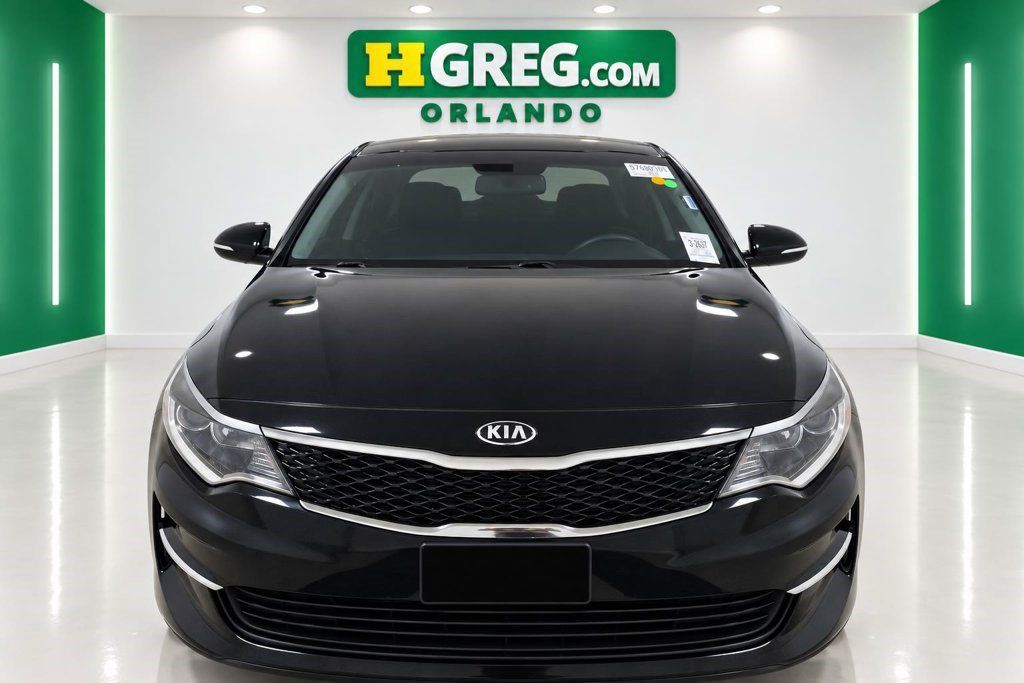 Used 2018 Kia Optima LX w/ 17" Alloy Wheels Package FWD image 7