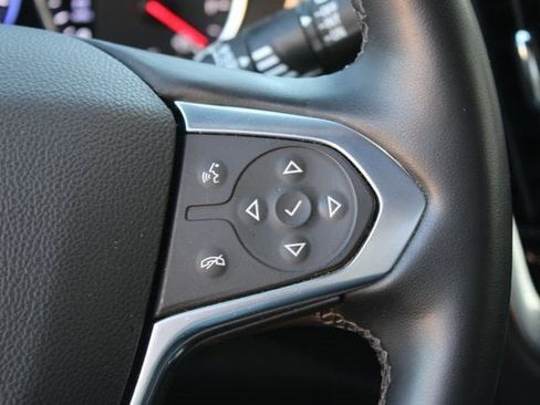 Used 2023 Chevrolet Traverse High Country image 15